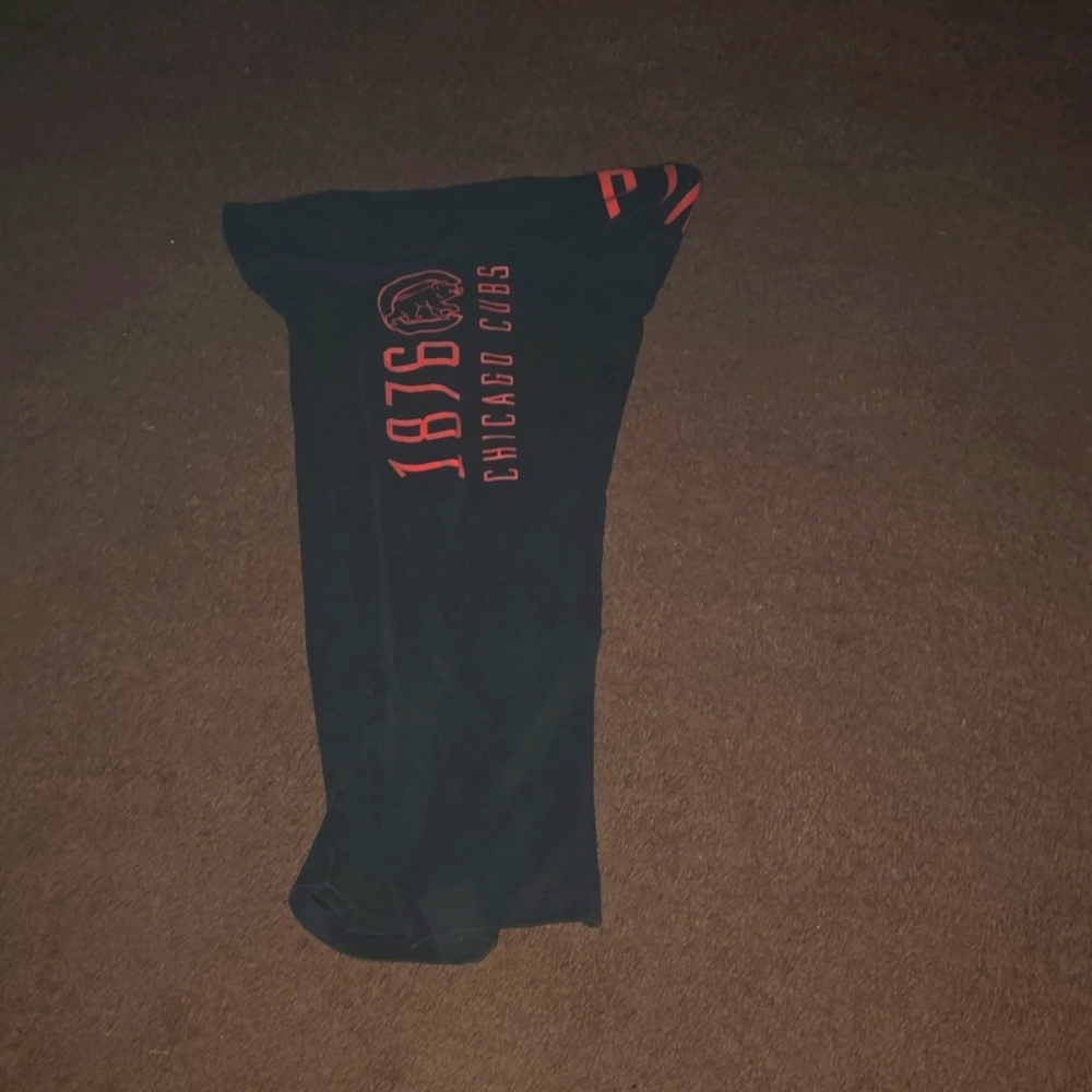 VS Pink Chicago Cubs capris